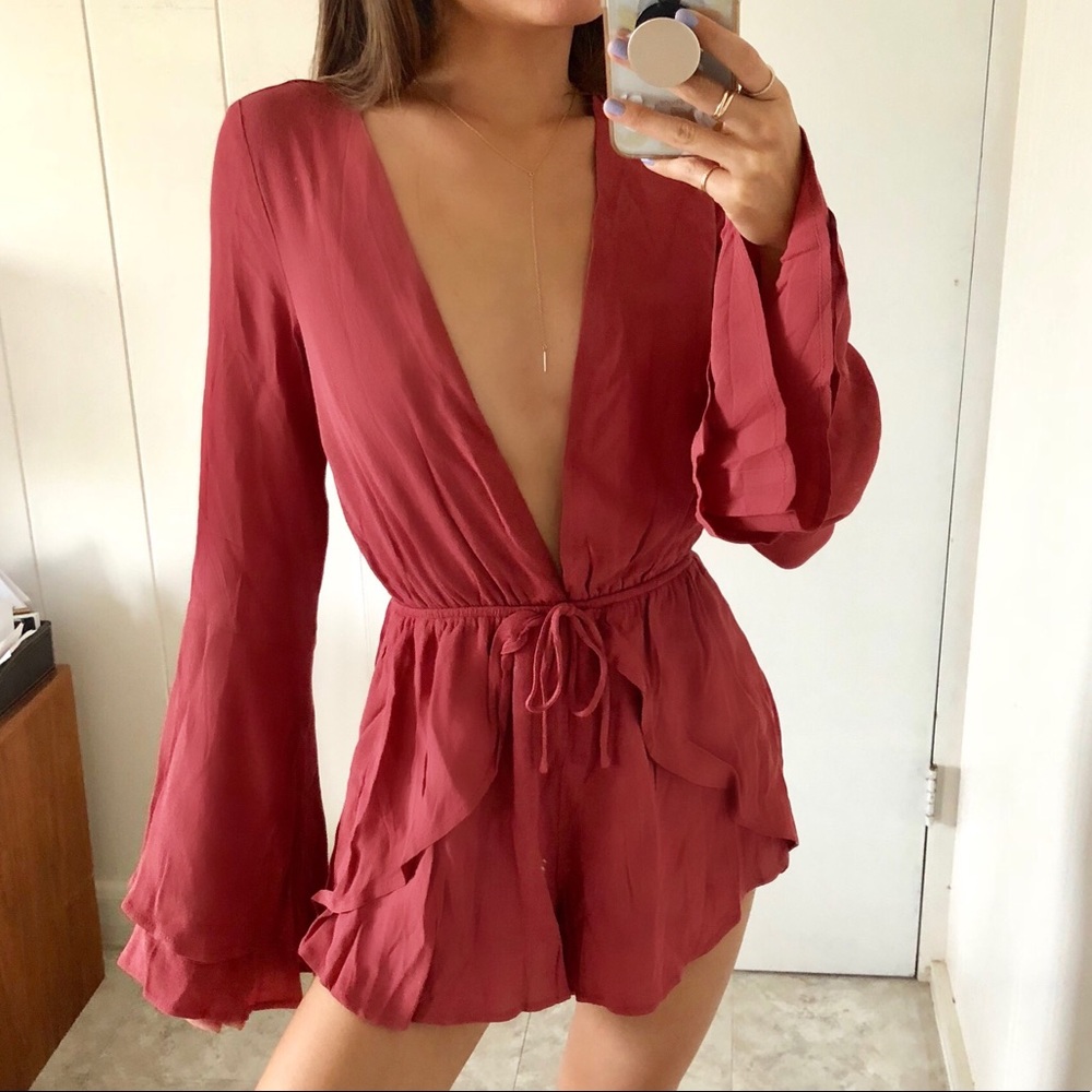 New Rust bell sleeve romper XS
